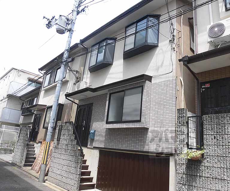 坊門町貸家８２７－３９