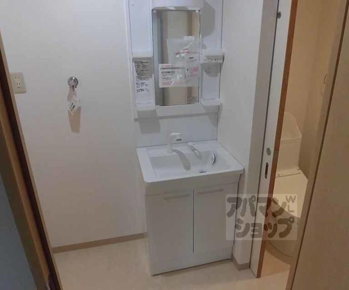 【壬生御所ノ内町２－１００貸家】間取