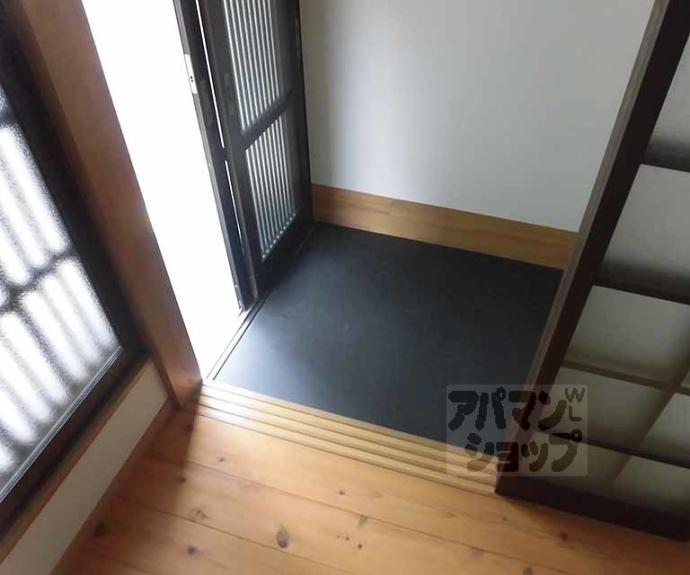 【壬生御所ノ内町２－１００貸家】間取