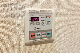 独立洗面台・洗濯機置場