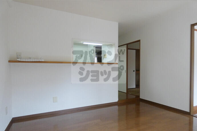 ルームシェアも可能。広々としたお部屋で快適に暮らす